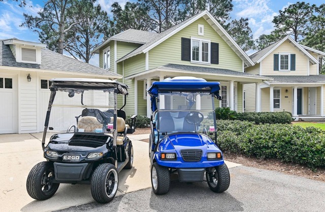 Pet Friendly ~ 2 Golf Carts ~ Spacious Living Area ~ Family Friendly