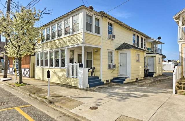 Pet-Friendly Apartment in Wildwood Less Than 1 Mi to Beach