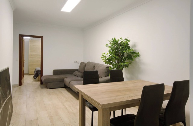 Pet-Friendly Holiday Apartment 'Casa Italia' with Shared Terrace & Wi-Fi