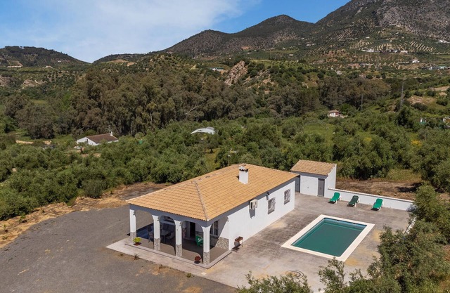Pet friendly home in Algodonales