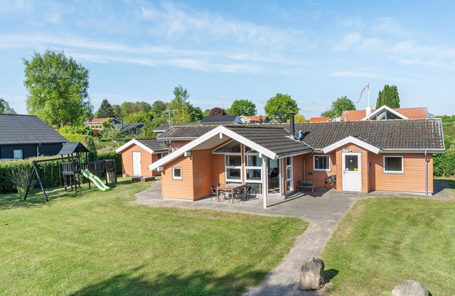 Pet-friendly home in Hejls with sauna