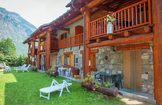 Pet-Friendly Mountain Escape
