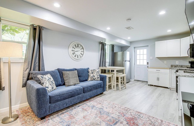 Pet-Friendly Knoxville Apartment ~ 11 Mi to UT!