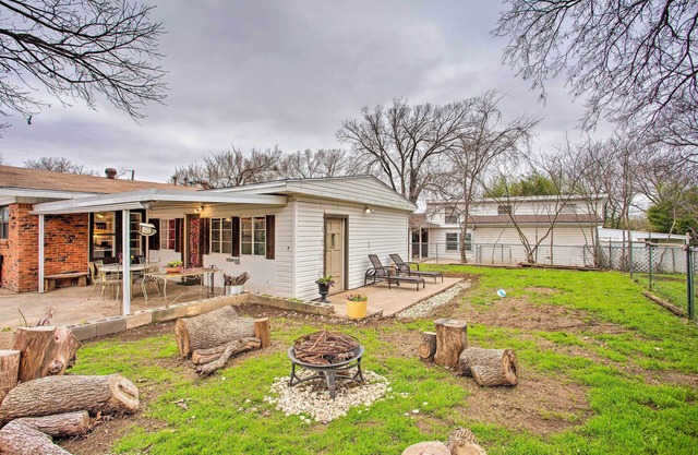 Pet-Friendly River District Home w/Fenced Yard