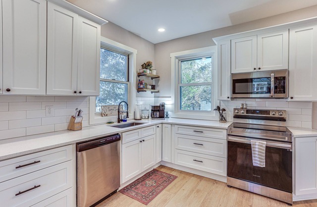 Pet-Friendly Shelbyville Home w/ Fire Pit!