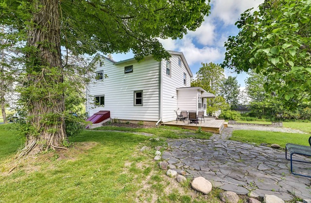 Pet-Friendly Upstate NY Home < 1 Mi to Cayuga Lake