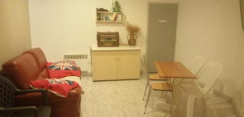 PETIT APPARTEMENT