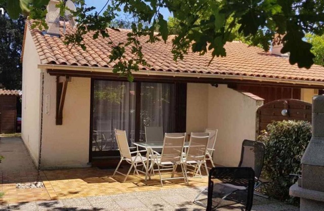 Petite Maison T3 A 150 M DE LA Plage ET A 1KM DU Centre