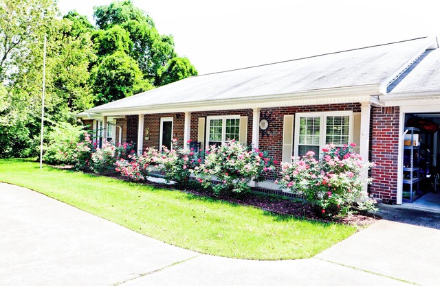 Phenix City Home w/Pool, Close to Fort Benning, great for the entire family!