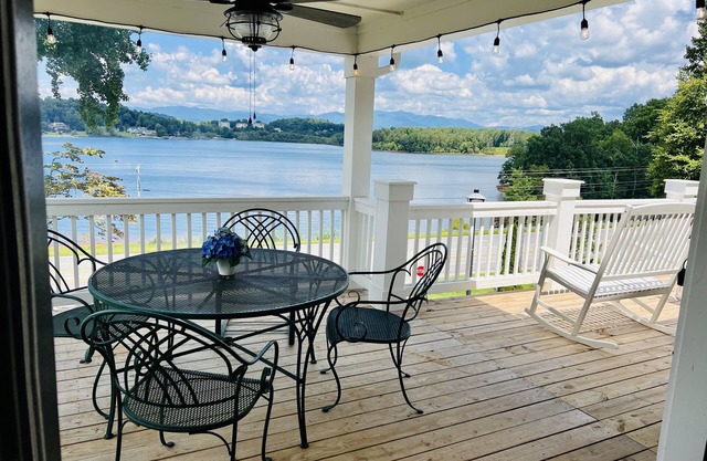 PICCINNIs Villa, Mtn & Lake Views, sleeps 12