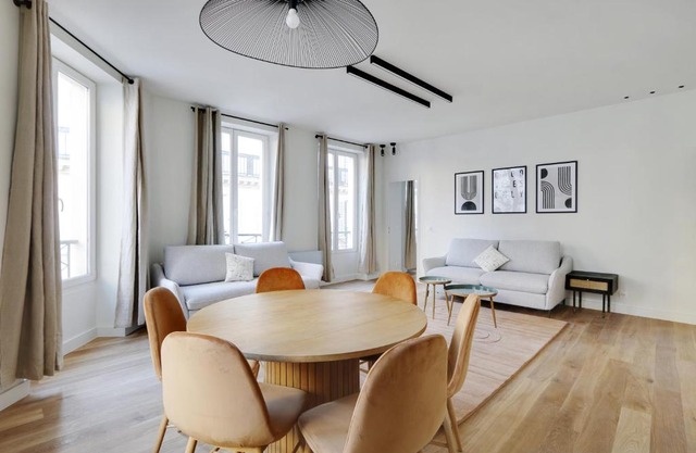 Pick A Flat's Apartments in Opéra - Rue d'Hauteville