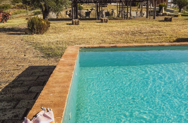 Pietra Pizzuta Country House "Tower" in the heart of Abruzzo. 1 pool