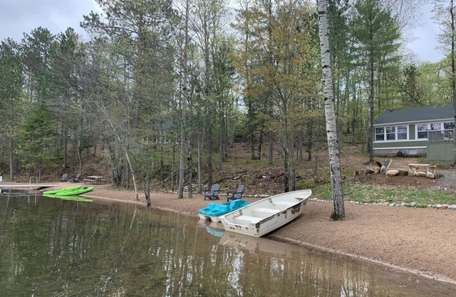 Pine Bluff Cottage (Unit 3)