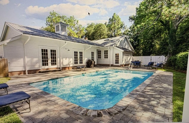 Pinehurst Village Vacation House w/private pool & (8) beds