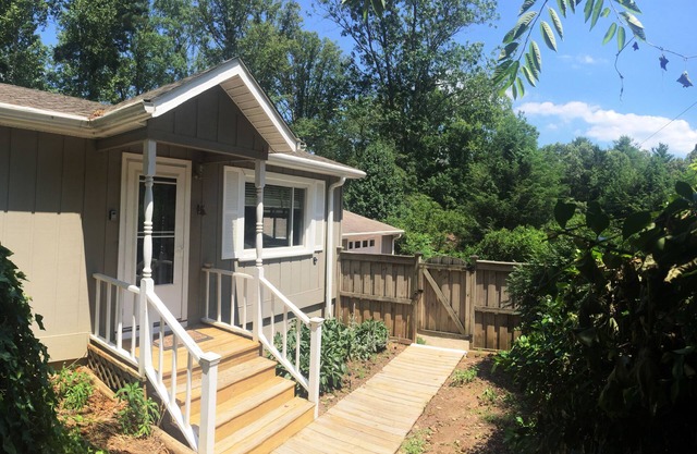 Pisgah Prost! Haus In Secluded Woods Near Hiking, Biking & Breweries