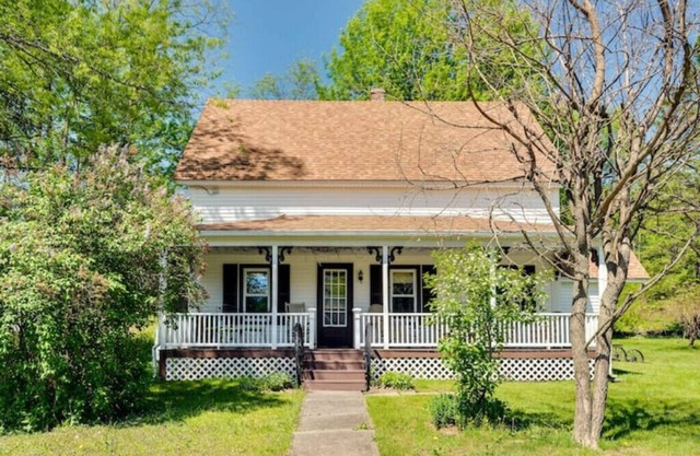 Pittsburg Vacation Rental ~ 1 Mi to Lake Francis!n