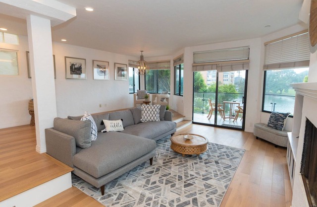 Playa Del Rey Beach House Retreat