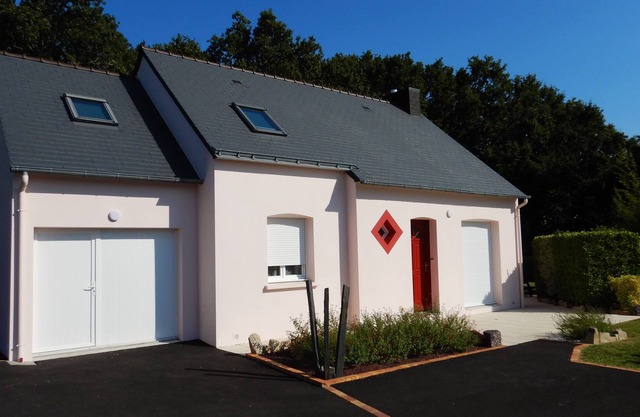 pleasant house on 700 m² of land without vis-à-vis a dead end