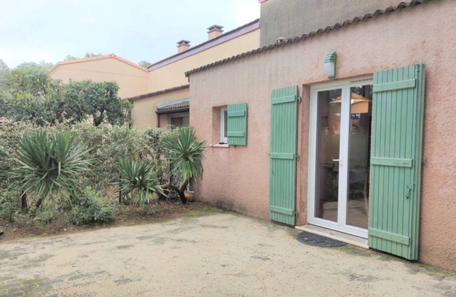 Pleasant terraced pavilion type 2 Mezzanine located 1 km from the beaches and the center