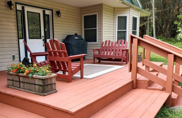 Pleasant Valley Pines - Peaceful getaway, 3 bdrm/2 ba ranch, near Dreams Park