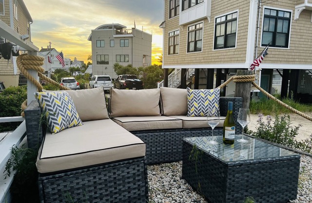 Plum Island Condo directly across from the Beach!