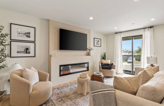 Point View Luxe by AvantStay | 5BR Coastal Stay w/En-suites & Chef’s Kitchen