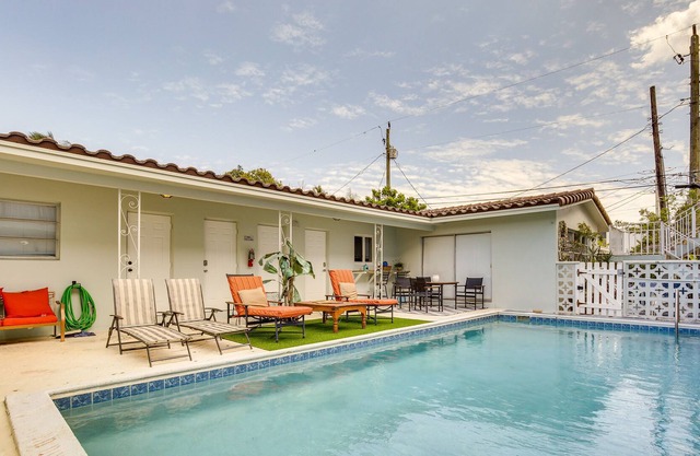 Pompano Beach Vacation Rental, Close to Beaches!