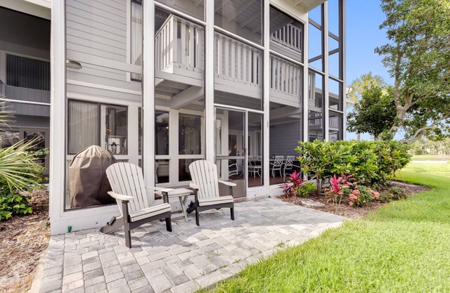 Ponte Vedra Beach retreat! Sawgrass Country Club! Golf Beach Pool Dining Nearby
