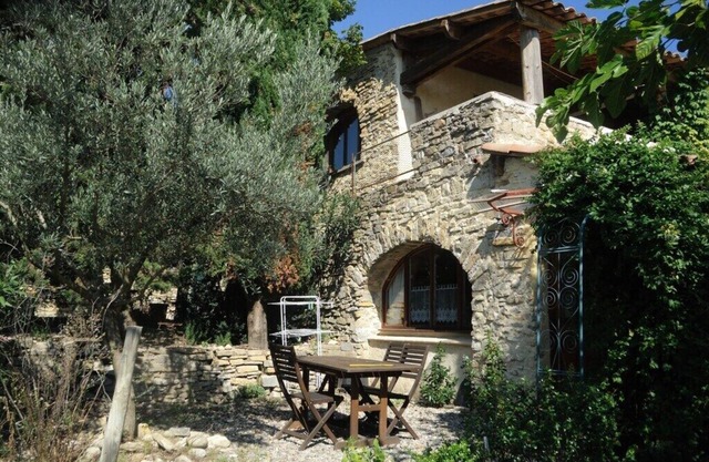 Pontet-Fronzele oil mill: l'olivier guest house