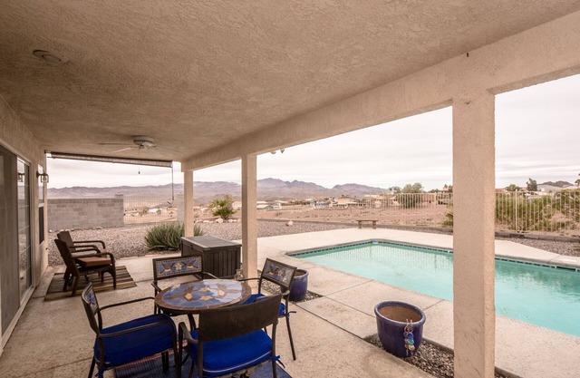 Pool Home 3393 3Bd2Ba near Lake River