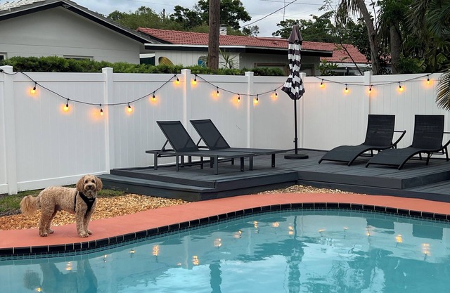 Pool home close to the beach and trails