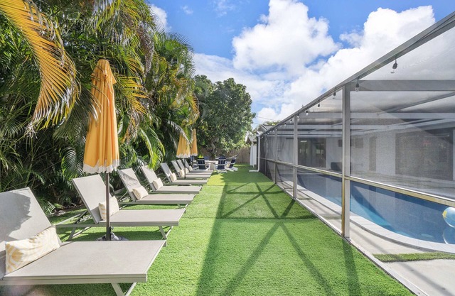 Pool Paradise|Fire Pit |Outdoor Shower|Pool Table