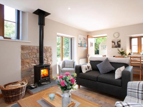 Poppy Cottage - Uk31296