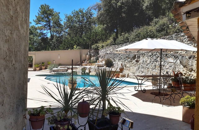 Portail des Oliviers "Property" near the Ardèche gorges