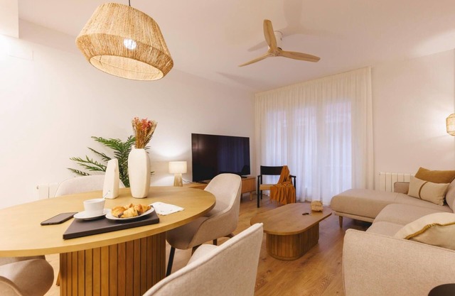 Pou Rodó - Holiday Apartment Rental Girona | Bravissimo