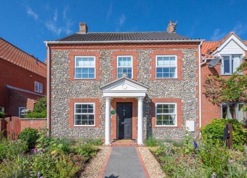 Pound Cottage
