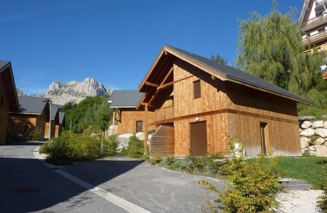 Près des Pistes | Chalet Authentique + Parking