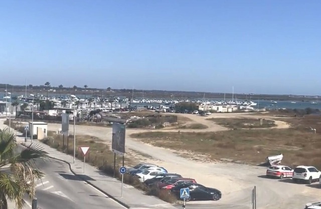 Precioso Apartamento muy Luminoso!! A un Minuto de la Playa !!