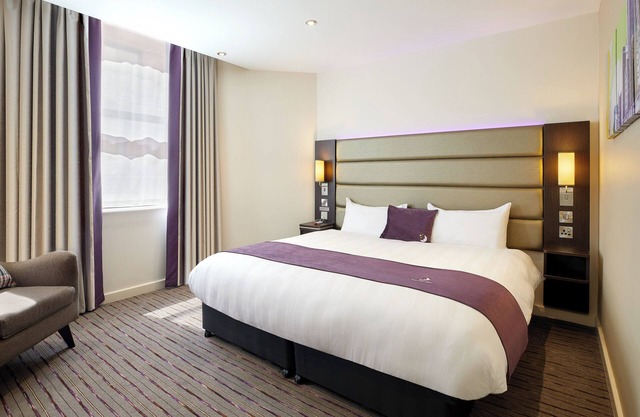 Premier Inn Glasgow East Kilbride Central