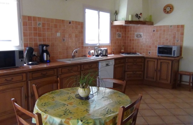 prestigious house with private heated pool