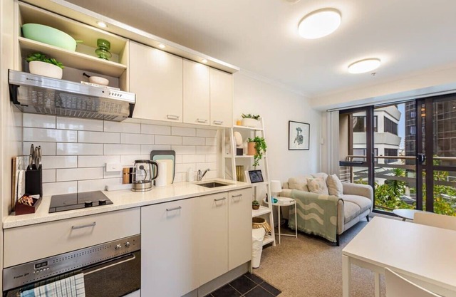 Prime location - 2BR Urban retreat I Zodiak Stays