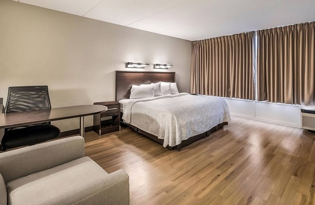 Prime Location! 3 Comfortable Units, FREE Parking, Close to Woburn Mall