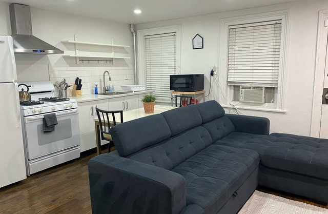Prime location! Cozy apartment in Prospect Heights
