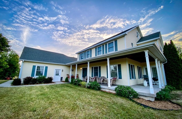 Prime location less than 1 mile from Traverse City Horse Shows/GLEF