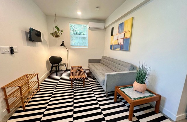 Prime Silver Lake Stay