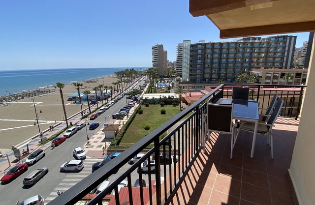 Primera Linea Playa - Tres Caballos en Playamar Torremolinos