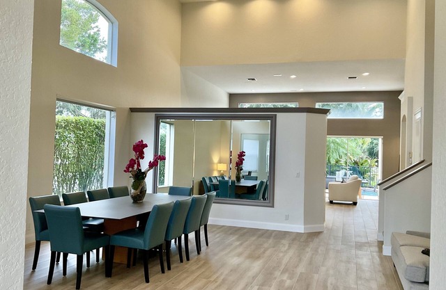 Pristine Home in Golf Community 3 Bedroom/3.5 Bathroom