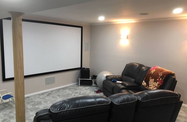 Privacy, entertainment, comfort galore 2 BR LR 1BA Home Theater, Pool Table