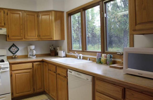 Private 2 bedroom 1 bath Retreat Near the Kenai River in Soldotna, Alaska