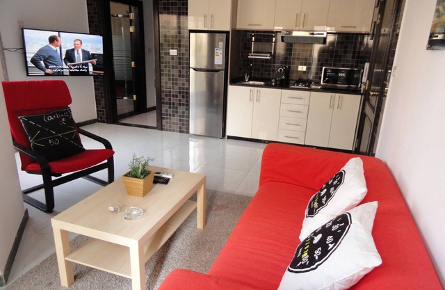 Private Apartment in Great Quiet location